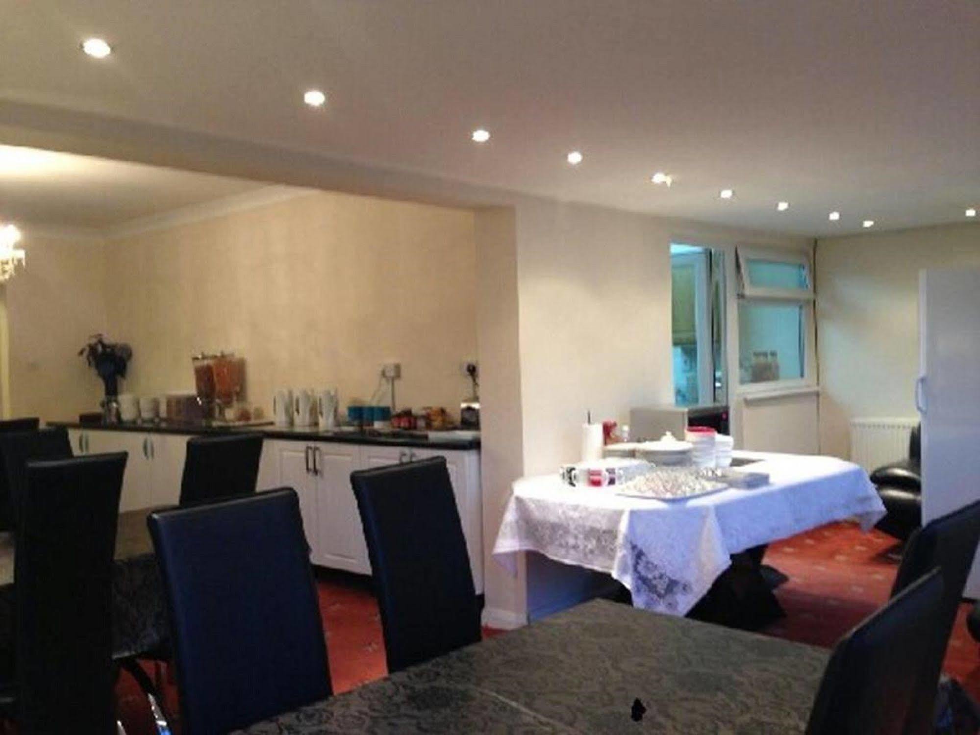 London Heathrow Guesthouse Hillingdon Kültér fotó